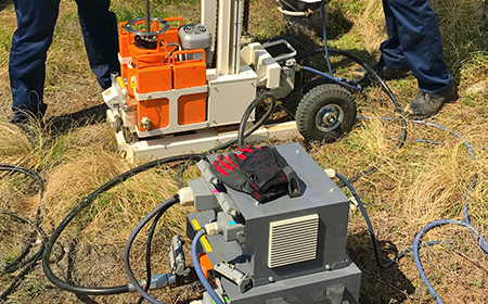 地盤調査機
